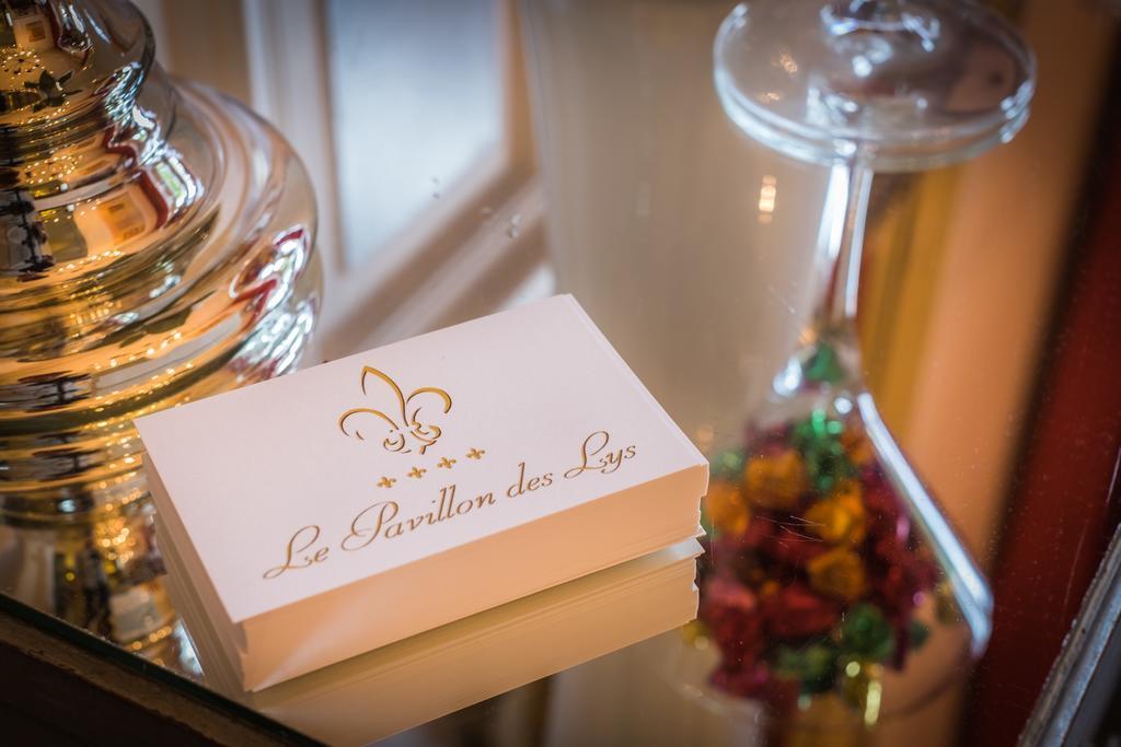 Le Pavillon Des Lys - Hotel Particulier Амбуаз Экстерьер фото